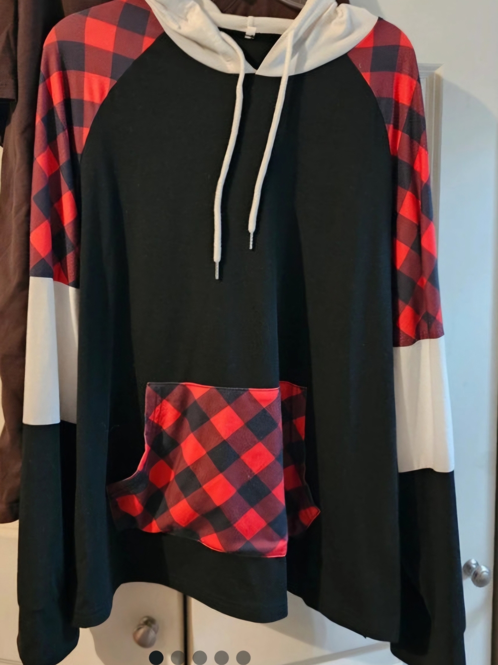 Cozy Black Long Sleeve Hooded Tee with Red Buffalo Plaid Accents 3xl
